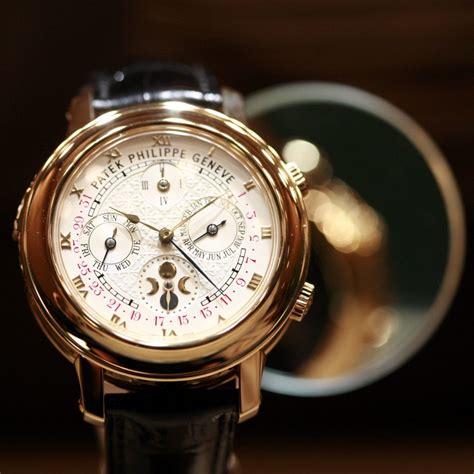 patek philippe watches service center